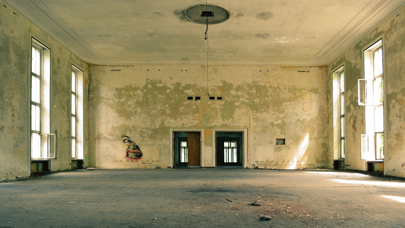lost-places-g734ef84de_1280