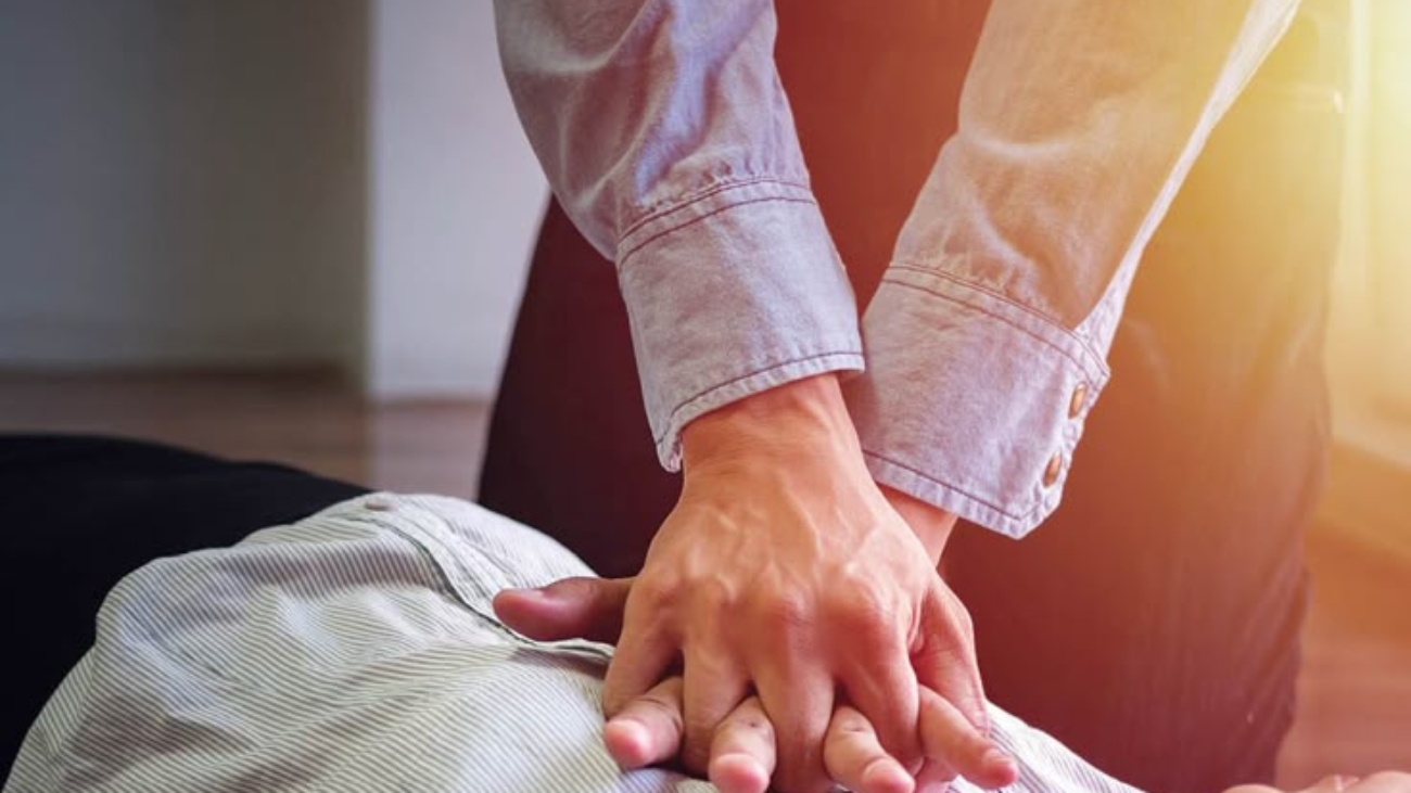 How To Do Hands-Only CPR Correctly